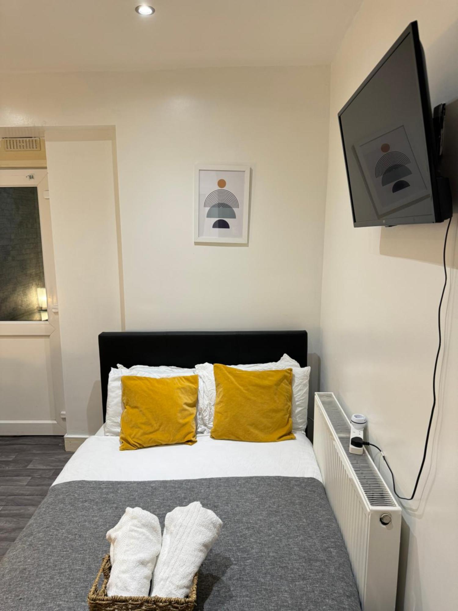 Cozy En-Suite Near Stratford 伦敦 外观 照片